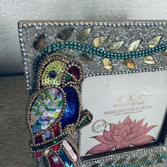 Tropical Parrot Beaded Handcrafted Embellished Picture Frame 4x4 - Picture 2 of 3